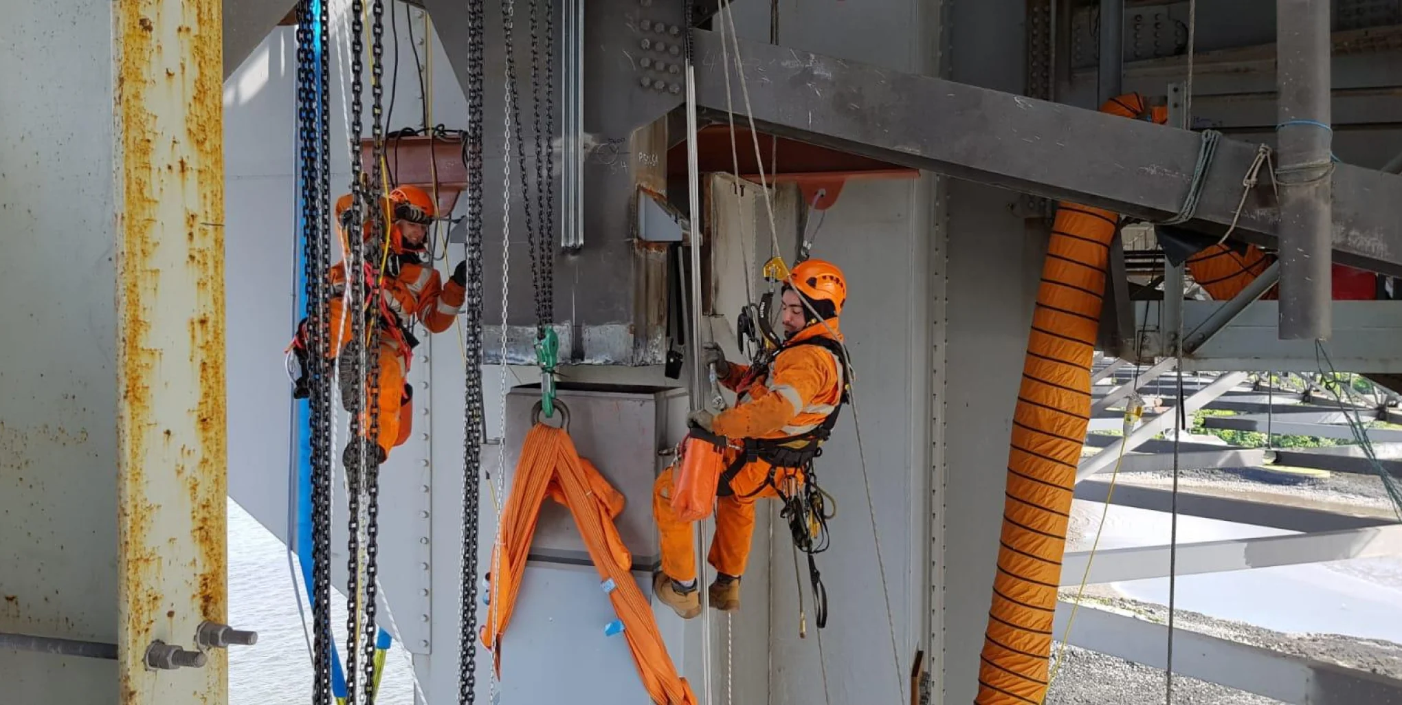 Forth Road Bridge Truss End Link Replacement