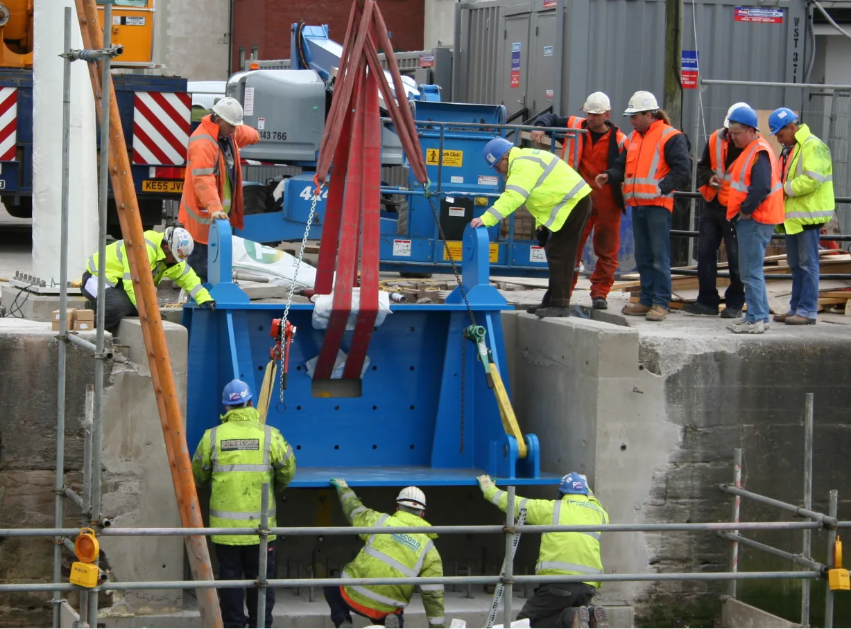 Spencer Bridge Engineers installing the base of the bridge