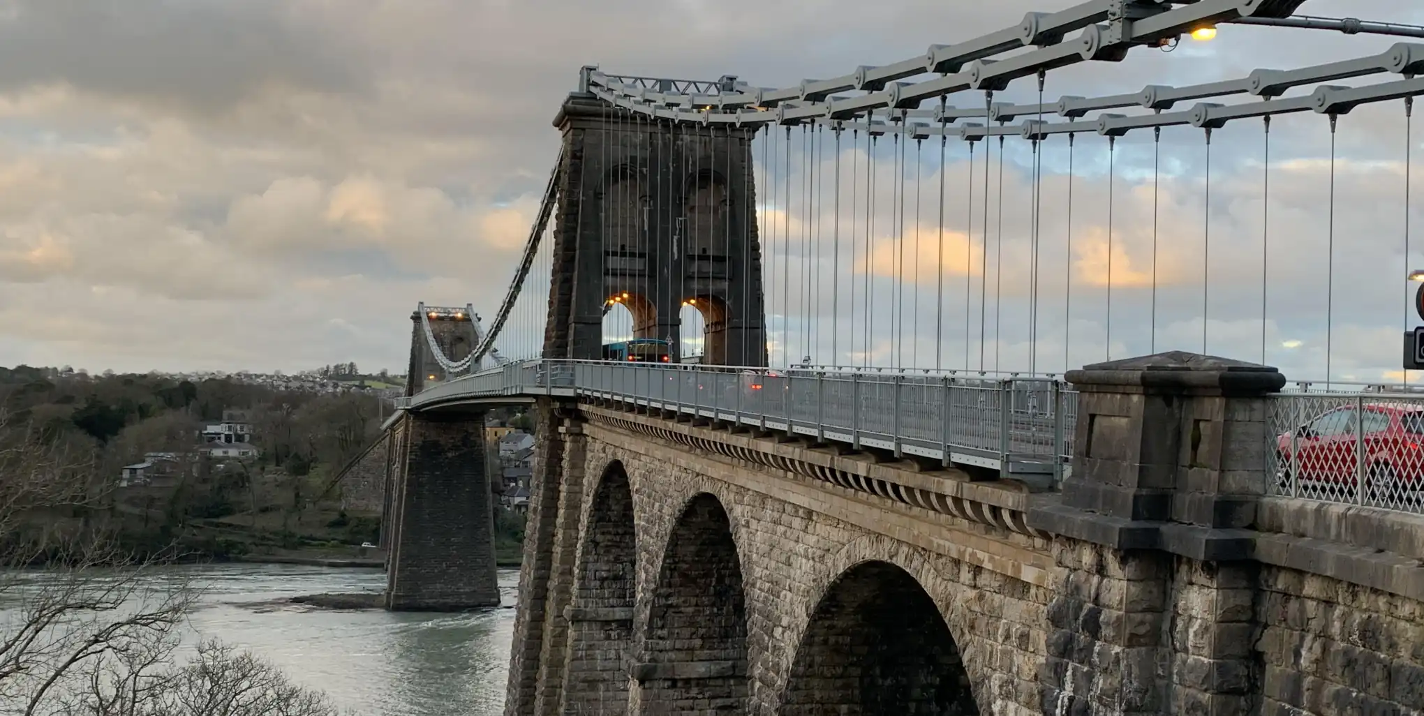 Menai Suspension Bridge Footway Panel Replacement